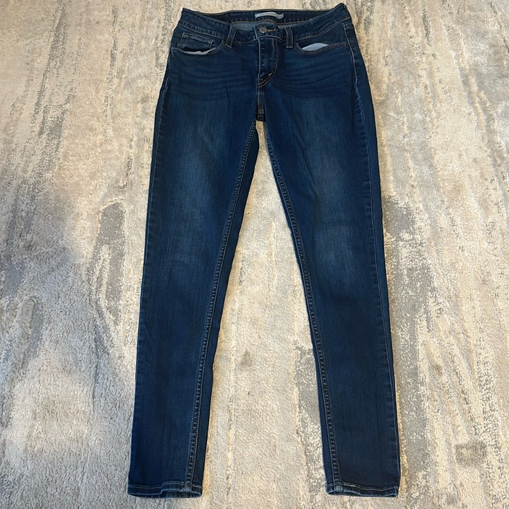 Levi’s 535 Super Skinny Jeans. Blue. Size 30.